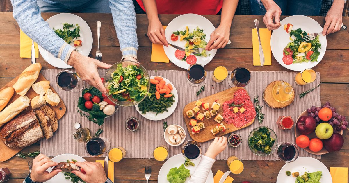 Top-10-Hotel-Chains-Leading-the-Healthy-Food-Revolution